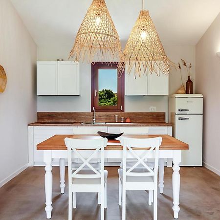 La Casa Di Debora Villa Сан Теодоро Екстериор снимка